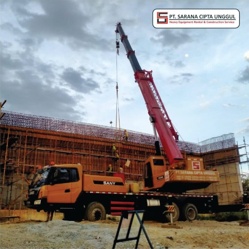 rental crane scu